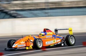 Formel Wagen fahren am Spreewaldring